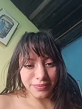 חדר צ'אט בשידור חי של lizethavila