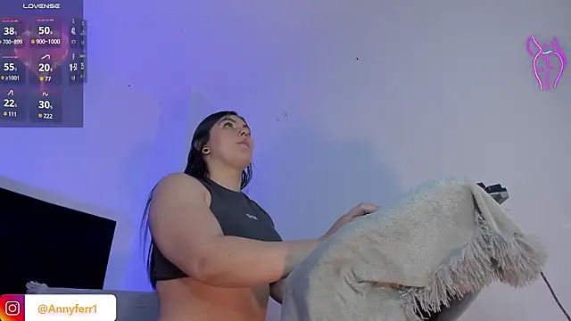 Pokój czatu na żywo – Anny_ferrer1