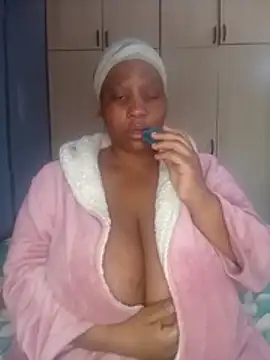 PIXIEBITCHXXX26 실시간 채팅방