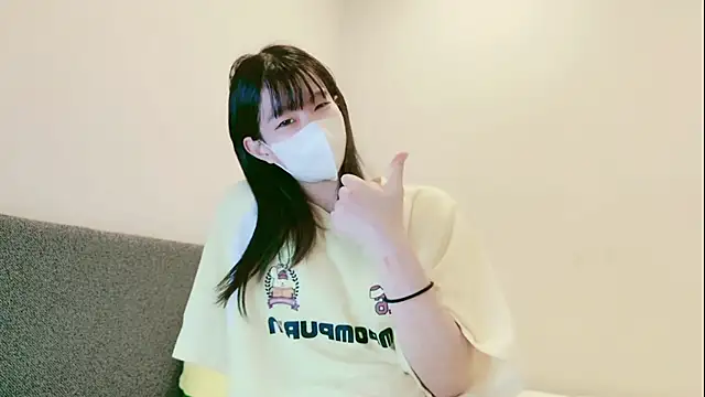 Yura_chan_00のライブセックスカメラショー