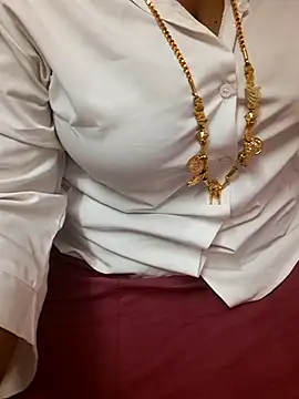 Živá chatovací místnost Tamil_Ammani