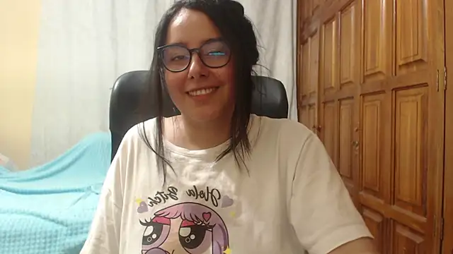 Venus_cat_n Live chat-huone