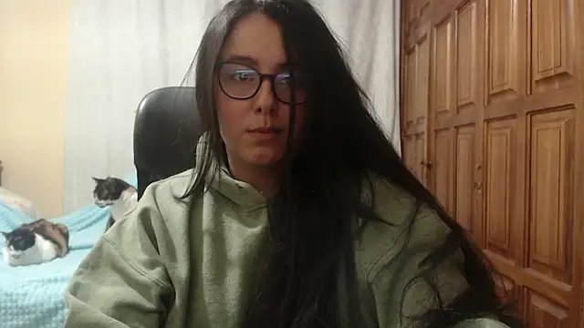 Venus_cat_ Adlı Modelin Canlı Sohbet Odası