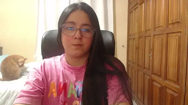 Venus_cat_'s Live Chat Room