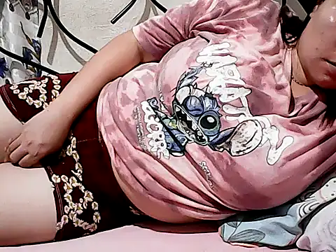 HornyPussie69 Live Chatraum