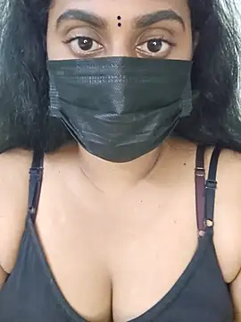 Živá chatovací místnost Preethi_cutie22