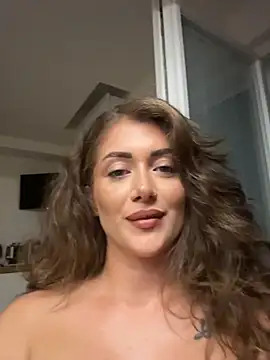 Malasantababy's Live Chat Room