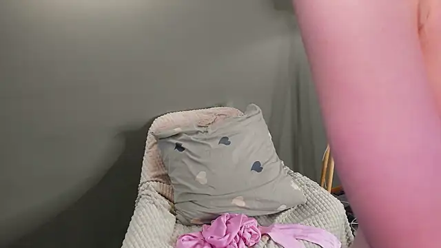 PocketDollXn Live chat-huone