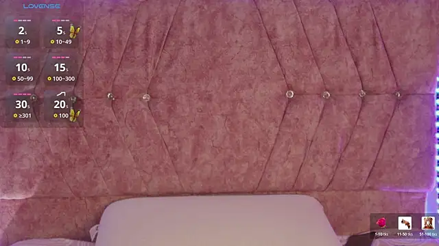 Mia_lopez_1's Live Chat Room