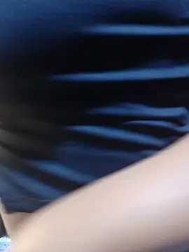 חדר צ'אט בשידור חי של DirtySweetlola32