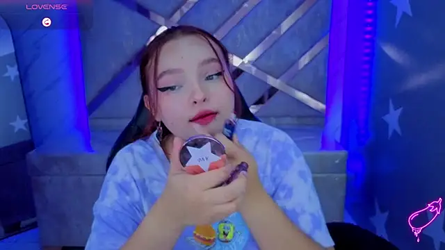 mia_foster_t Adlı Modelin Canlı Sohbet Odası