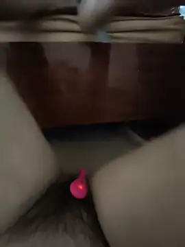Lili_2love Adlı Modelin Canlı Sohbet Odası