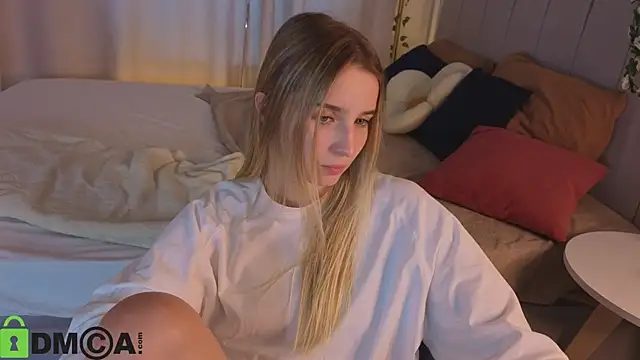חדר צ'אט בשידור חי של L1na_Reeds