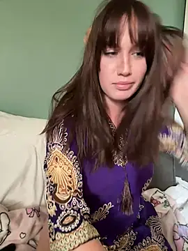 bebecita_x Adlı Modelin Canlı Sohbet Odası