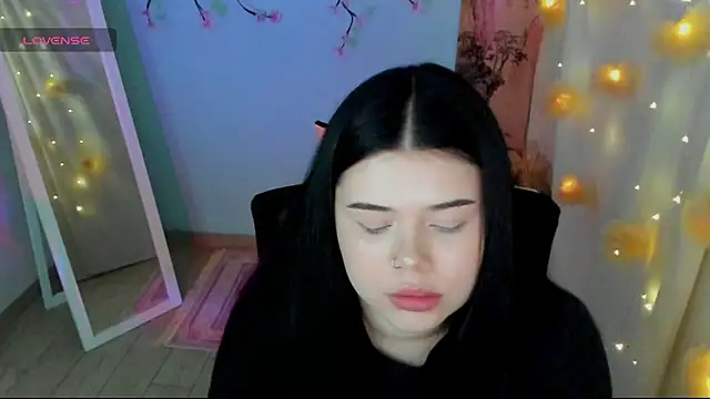 Sala de chat en directo de Mona_Esty