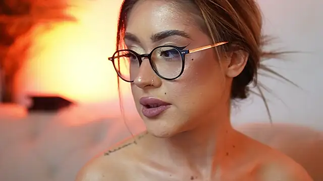 AileenKiss Cameră chat live