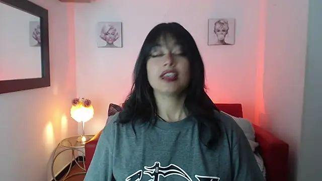 Andy_Eagleton_20_n Live chat-huone