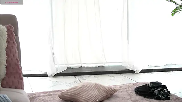 MysticLayla Live Chatraum