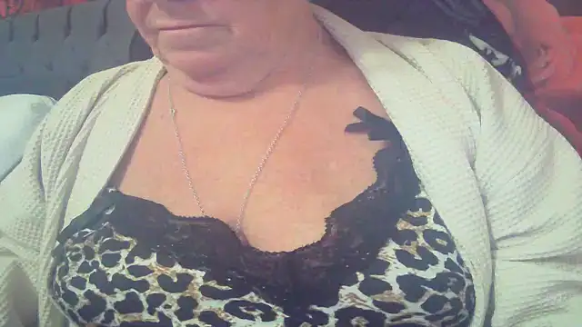 Playful_MILF_Demi – live chatrum