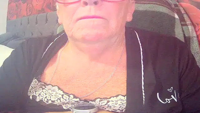Sala de chat en directo de Playful_MILF_Demi