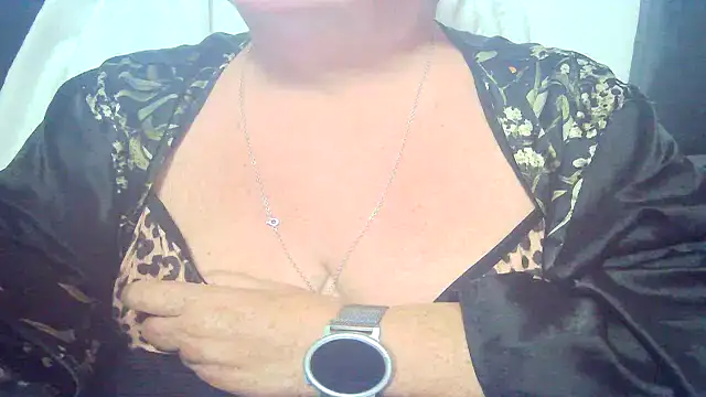 Phòng Chat Trực Tiếp Playful_MILF_Demi