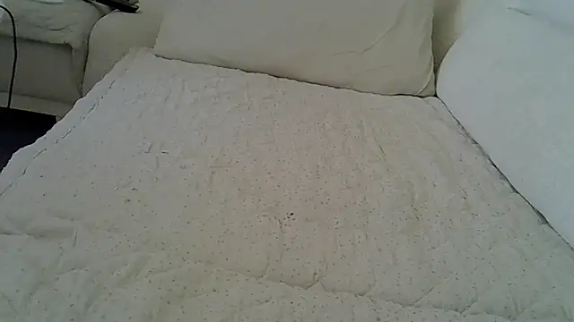 RebornCindy élő chatszobája