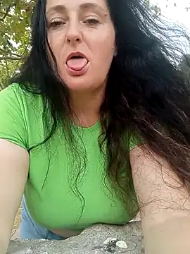 Bella_862 – Naživo chatovacia miestnosť