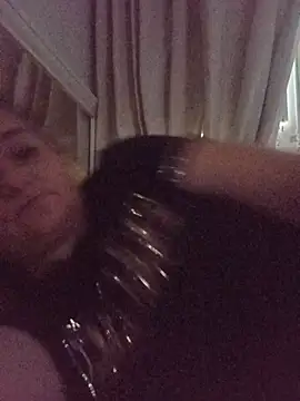 חדר צ'אט בשידור חי של Bella_862