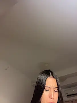 Phòng Chat Trực Tiếp Nhefertary