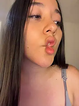 Nhefertary Live Chatraum