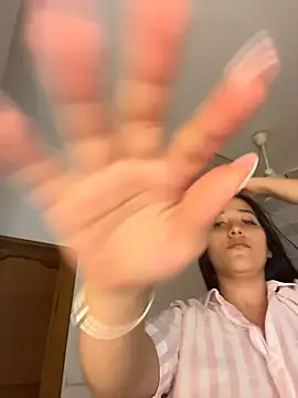 Nhefertaryn Live chat-huone
