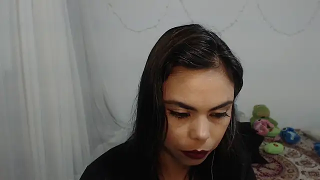Sala de chat en directo de ms_megan_shadow