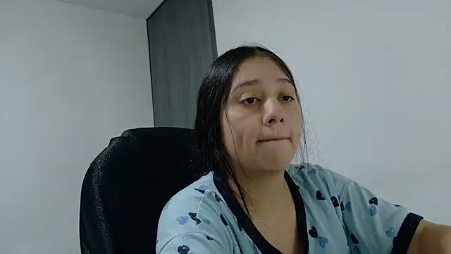 KOREN_JALAA – live chatrum