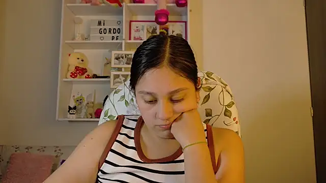 KOREN_JALAA – live chatrum