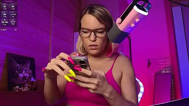 Lady_Shine – live chatrum