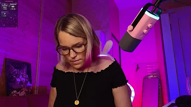 Pokój czatu na żywo – Lady_Shine