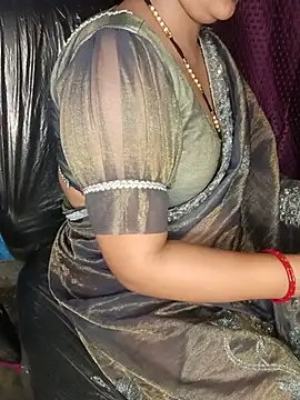 Rashmi_sharma_0's Live Chat Room