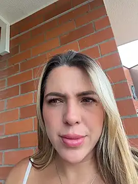 camila_vanucci- Live Chatrum