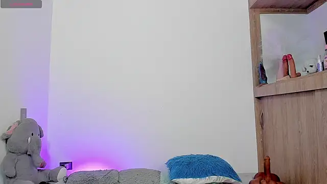 TianaGlow44 Cameră chat live