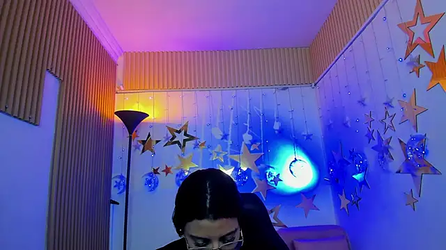 allison_mc's Live Chat Room