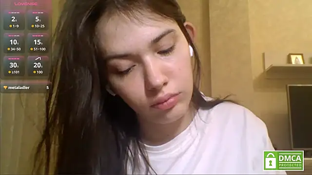CeyaLier's Live Chat Room