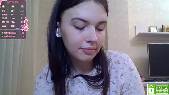 Živá chatovací místnost CeyaLier