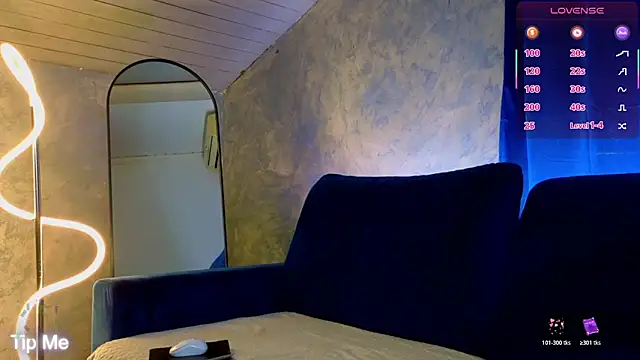 Živá chatovací místnost _YourSubmissive_