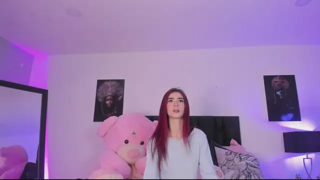 Živá chatovací místnost SaradaParker
