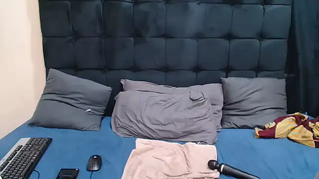 CaramelBootty Cameră chat live