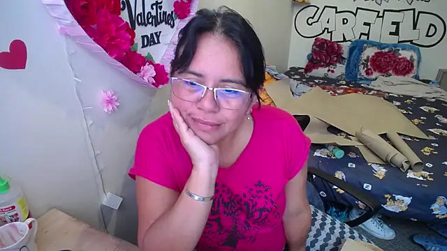 Pokój czatu na żywo – Miss__kendra_