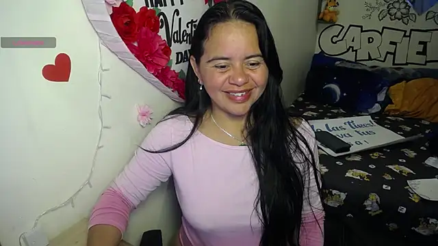 Živá chatovací místnost Miss__kendra_