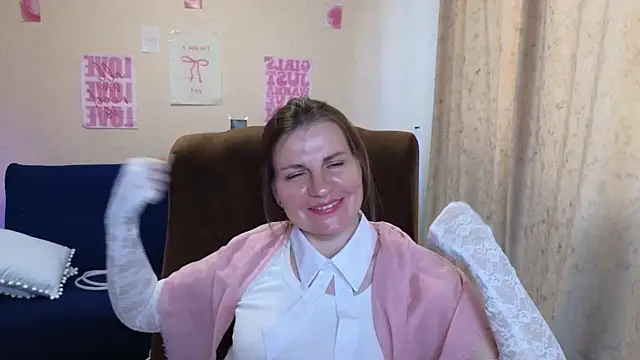 Chat ao vivo de Mirabelle_Velvet