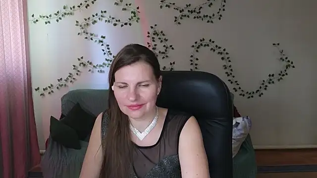 Mirabelle_Velvet Adlı Modelin Canlı Sohbet Odası