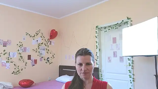 Mirabelle_Velvet: онлайн-чат